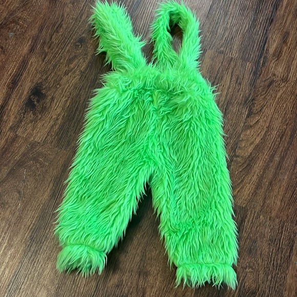 Baby grinch overalls - Picture 2 of 3